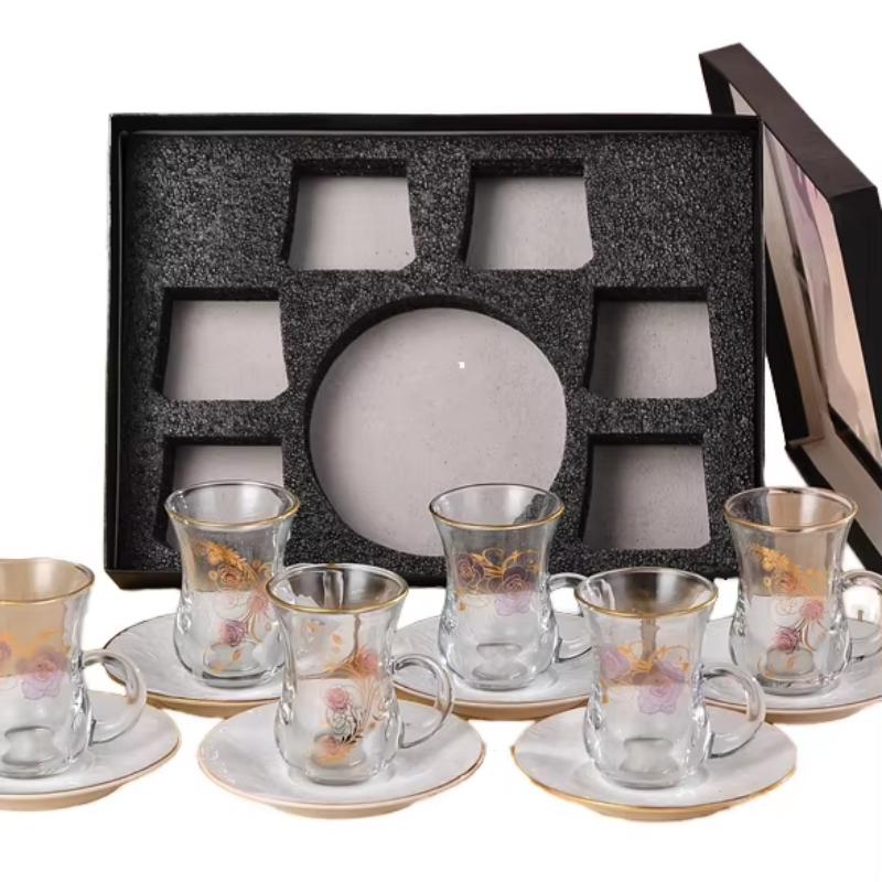 Home Tea Party အတွက် Gold Floral Rim Glass Tea Cup Gift Box Set